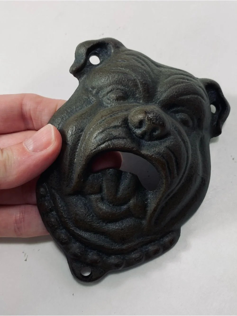Vintage-style Wall-Mounted Bulldog Bottle Opener Cast Iron